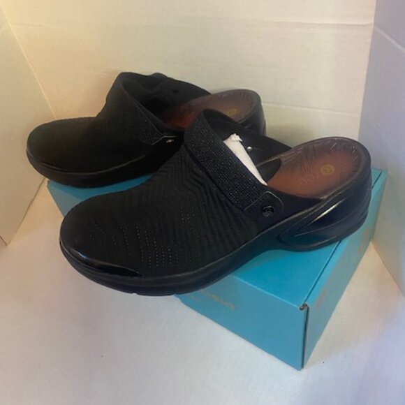 Bzees Women's Kitty Clogs Black Elastic Slingback Wedge, size 10 (NEW) - Picture 3 of 8